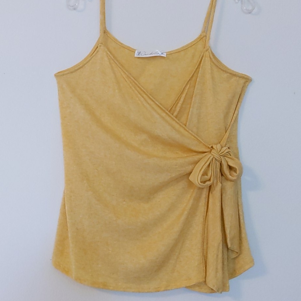 Wanderlux tie front tank